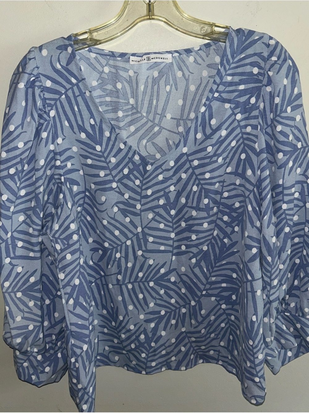 MICHELLE McDowell Light Blue Printed V-Neck Blouse medium
